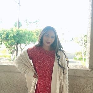 Meet your Posher, Joelle